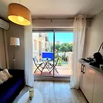 Апартаменти Joli Pour 4 Personnes Dans Avec Piscine, Situe Impasse Du Globe Au Cap D'agde *